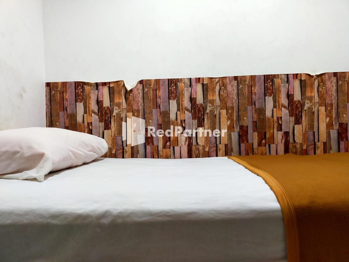 Hotel Ayu Lestari Ternate Redpartner Zewnętrze zdjęcie